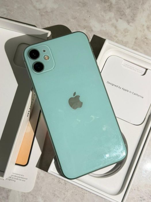 iphone 11 идеал  .