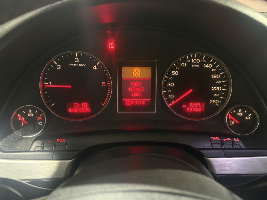 Audi/s4/b7/цяла на части