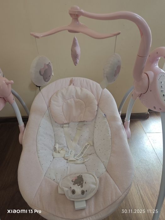 Бебешка люлка с мелодии