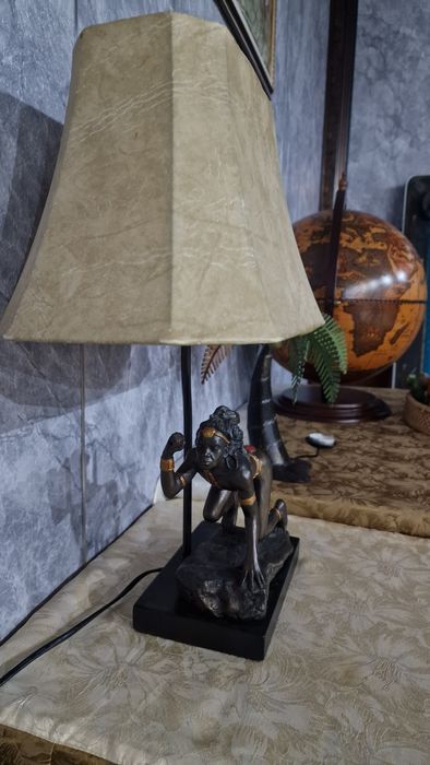 Продам светильники интерьерные