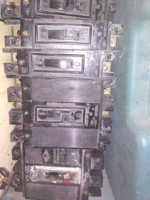 Автомат пускатель