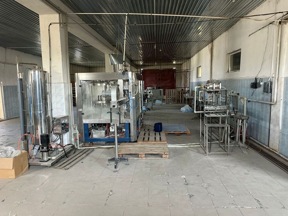 Завод по производству воды и напитков