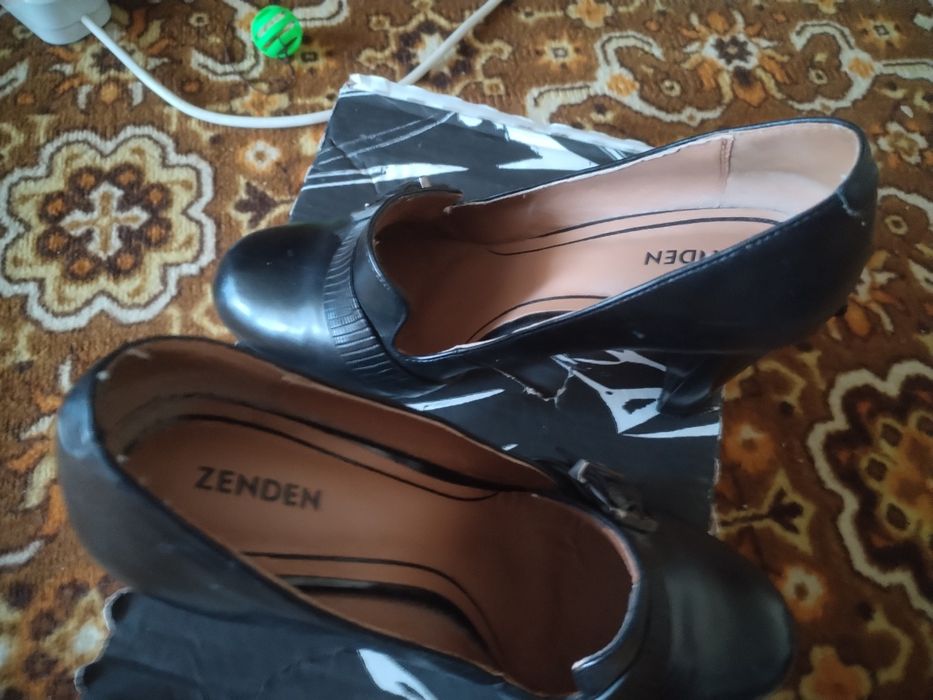 Продам.   туфли  женские