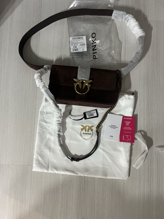 Чисто нова чанта Pinko от новата колекция