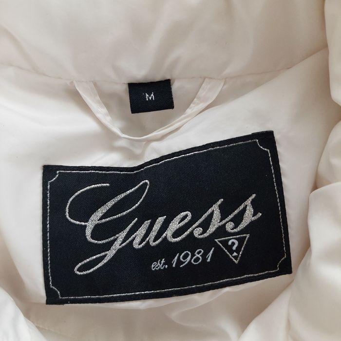 Дамско яке Guess M