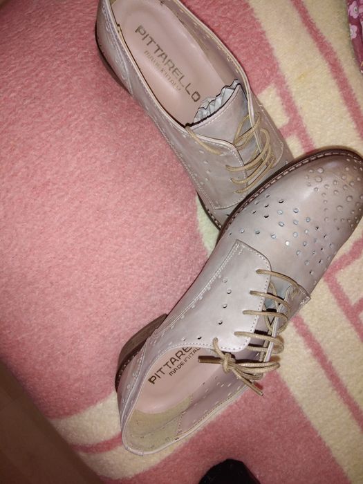 Pantofi de dama bej
