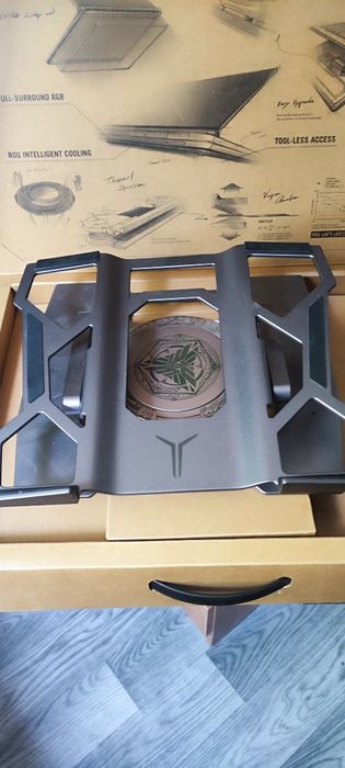наутбук ASUS ROG STRIX G18