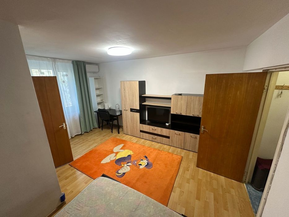 Vând Garsoniera Proprietar Mega Lidl parc Titan metrou investit