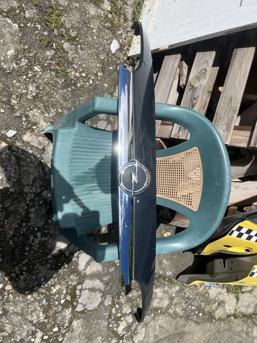 Лайстна заден капак опел инсигниа фейслифт комби opel insignia