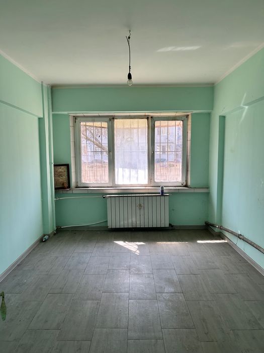 Vând garsonieră port