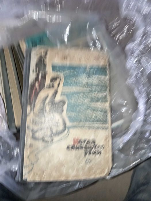 Продам книги старые