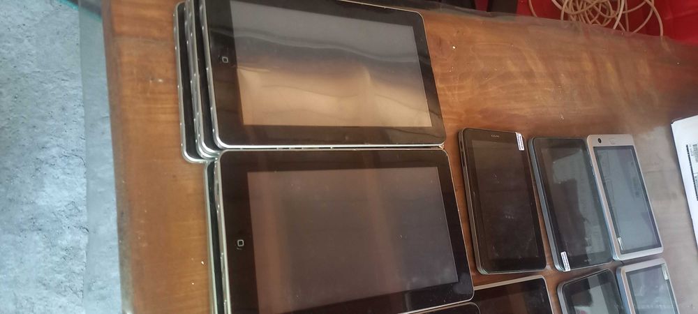 Таблети за части