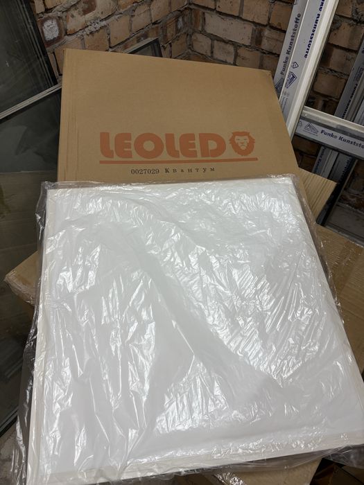 Светильник потолочный под армстронг 60*60 см