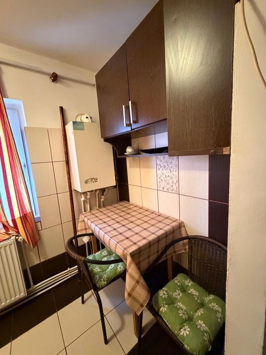 Apartament cu o camera DE INCHIRIAT