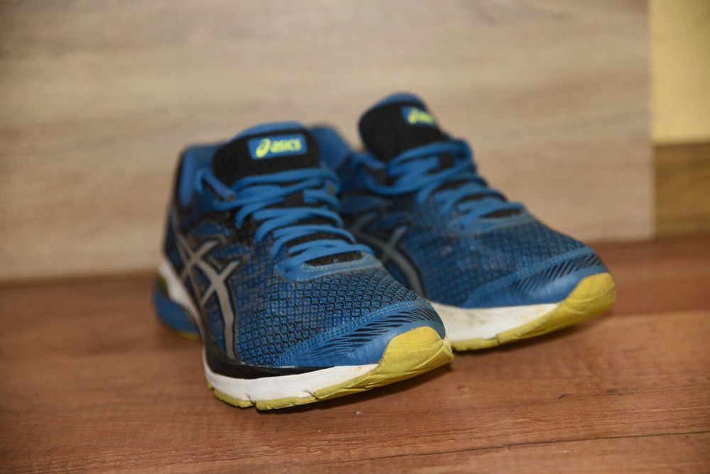 Asics GEL оригинални мъжки маратонки, размер 43,5