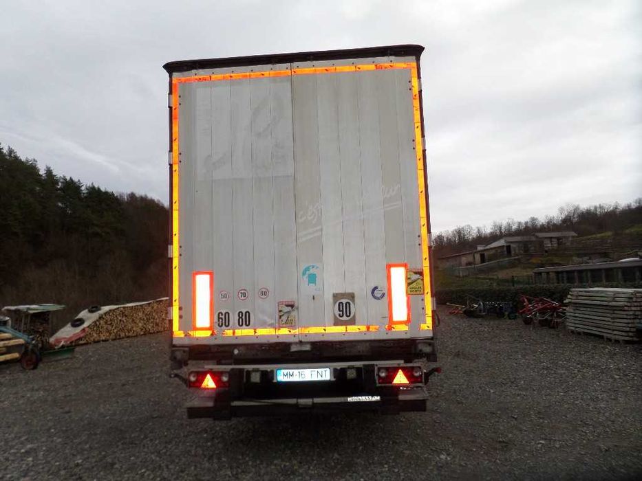 Semiremorca Schmitz standard