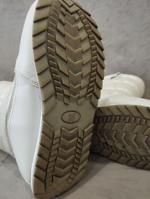 Сапожки зимние на девочку