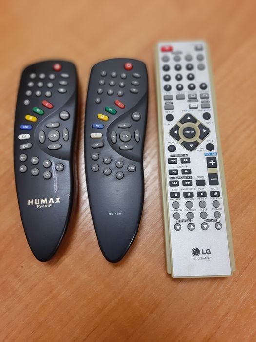 Продам  пульты. От телевизоров и приставок.