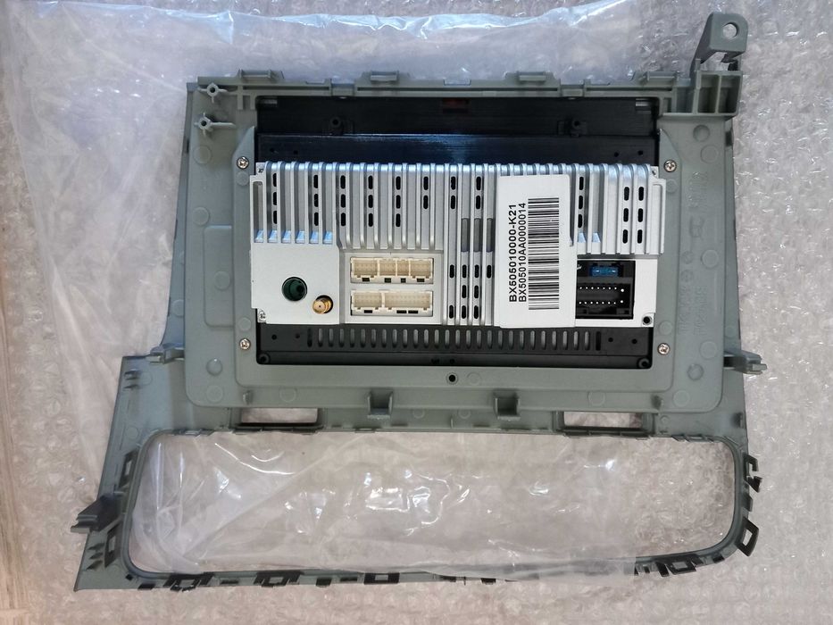 Медия с навигация за Голф 7 10.1 инча