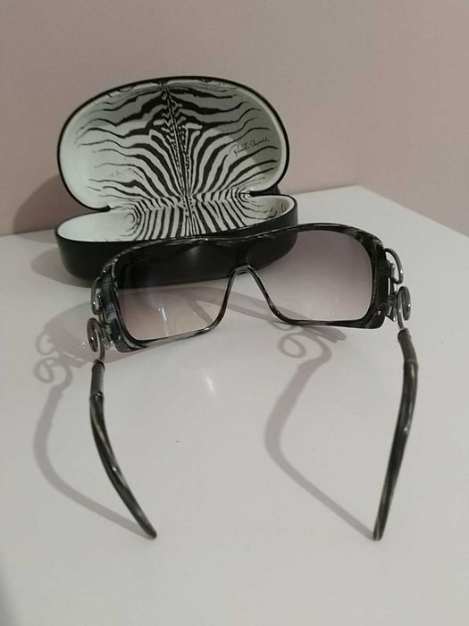 Оригинални слънчеви очила Roberto Cavalli