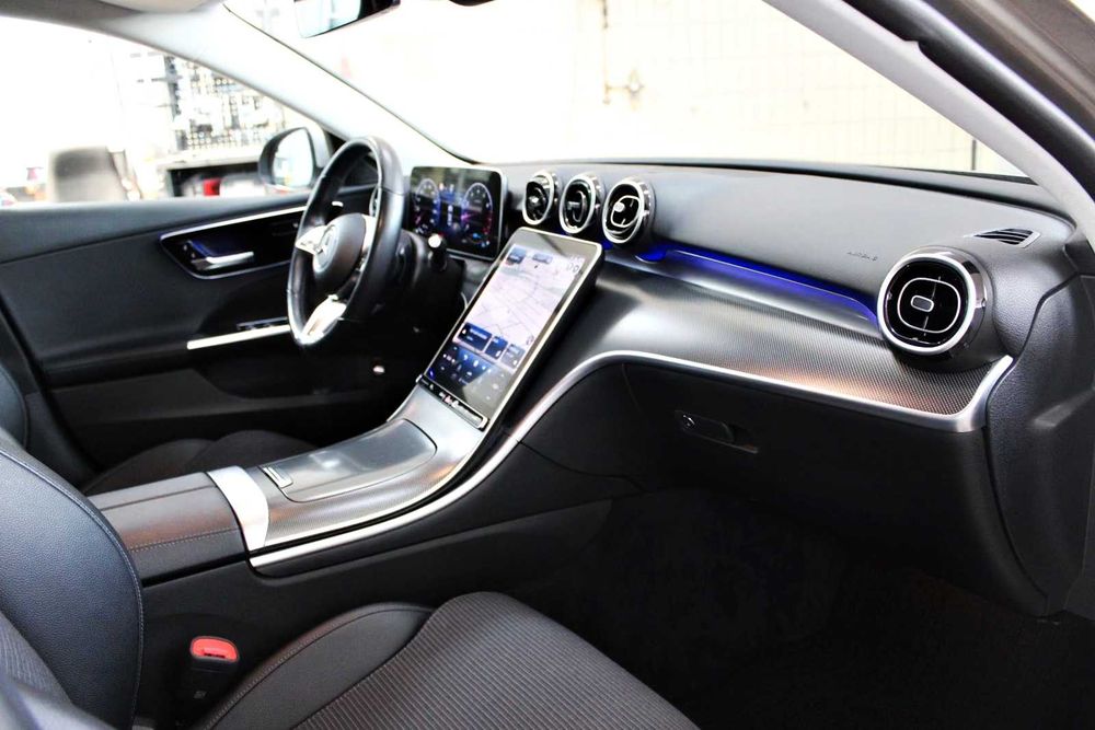 Mercedes-Benz C 200 4-MATIC Hybrid