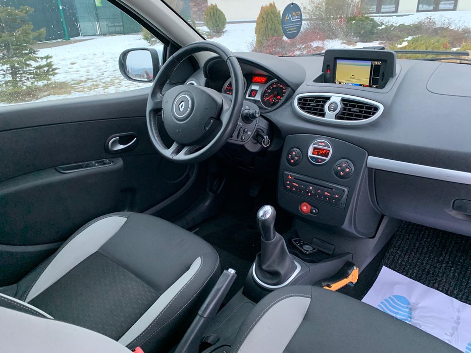 RENAULT CLIO - 1.5dCI - 90CP - 2011 - E5