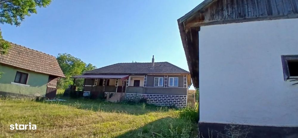 Casa de vanzare in zona Iris -Valea Calda, acces dinspre Emerson Cluj