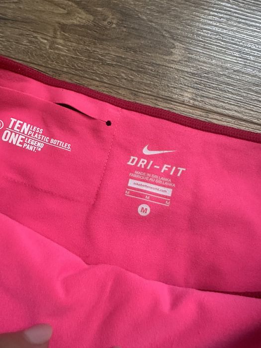 Спортен  дамски клин Nike