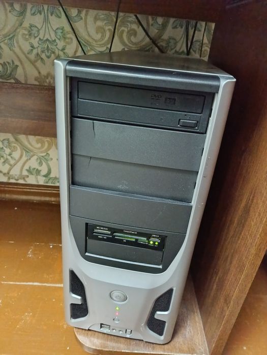 Продается компьютер windows 7