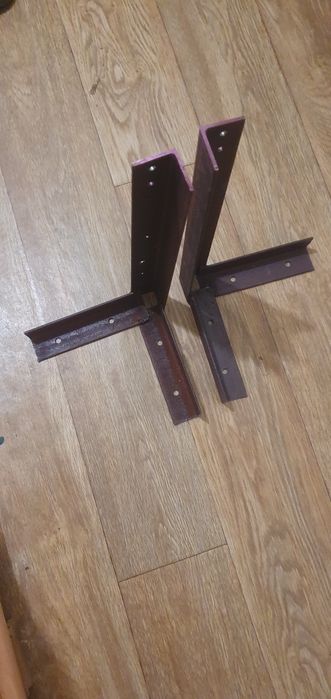 Установка и замена бельевых роликов и кронштейнов (сушилок) для белья