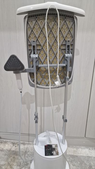 Продам вертикальный отпариватель