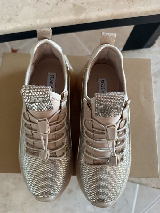 Сникърси Steve Madden 38размер