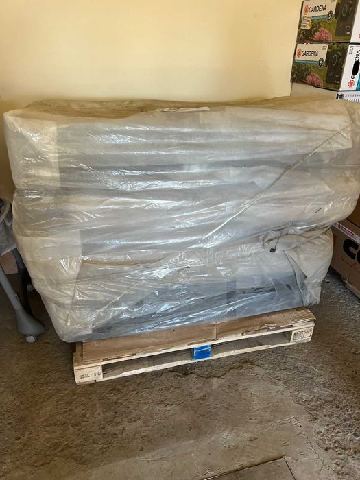 Диван чисто нов не използван