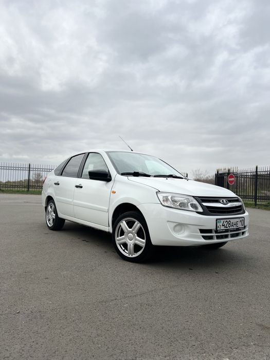 Продам Лада Гранта 2014 года