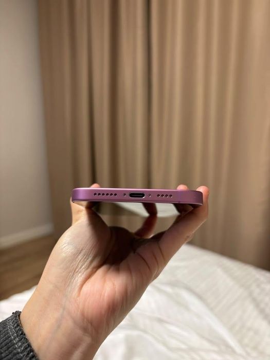 iPhone 16 256gb.