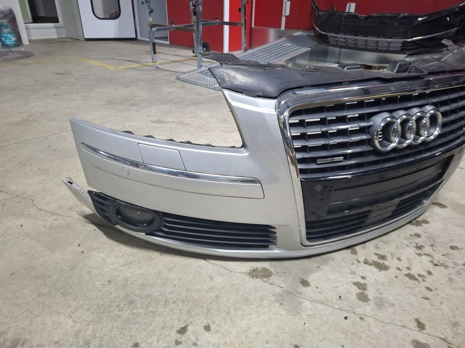 Vand bara fața audi a8 2007