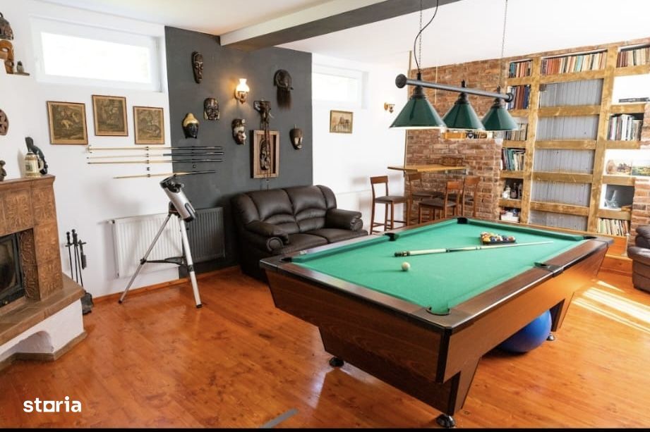 OFERTA ! Casa de vanzare de 250 mp cu teren 1300 mp Sauna/ piscina