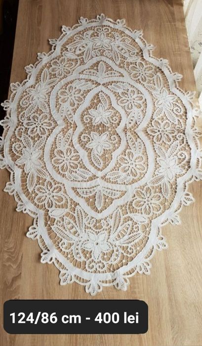 Broderie spartă realizată în gherghef