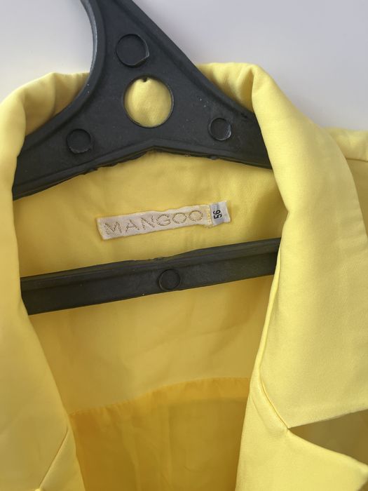 Женский пиджак Mango, размер 56