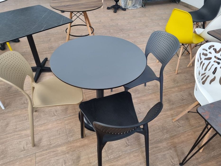 Стол и стулья для дома и офиса с завода производителя. модель Италия