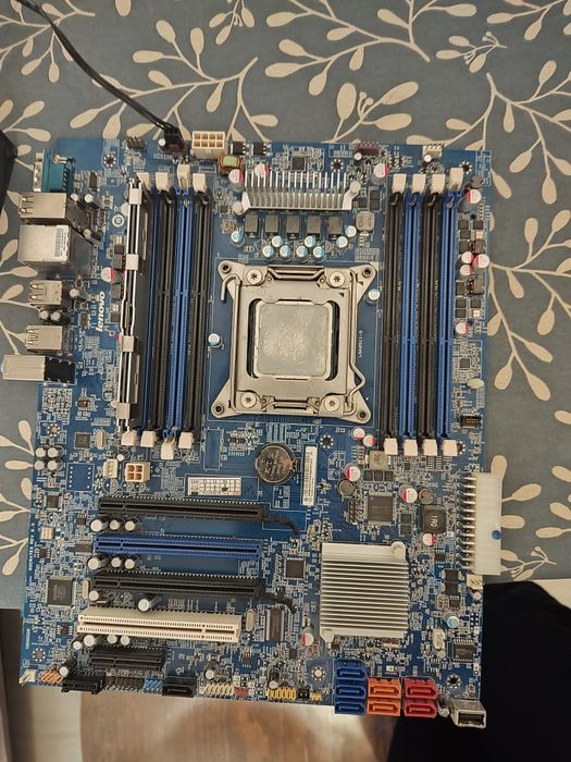 Kit gaming Intel xeon+64gb ram DDR3