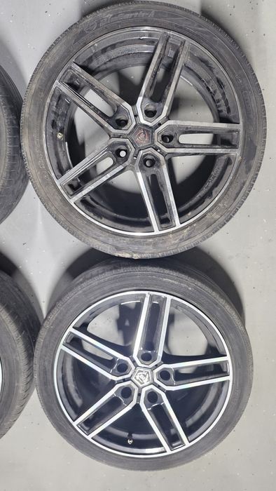 КОМПЛЕКТ дисков с шинами R17 для BMW