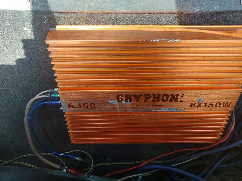 Продам усилитель