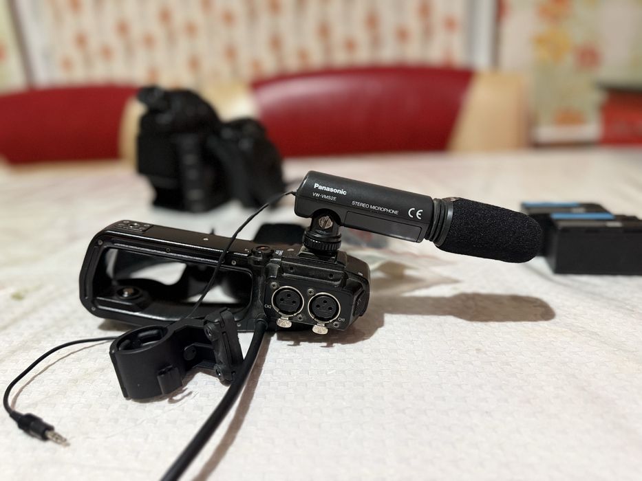 Кинокамера Canon C100