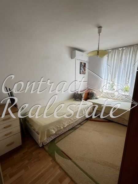 Дава се под наем Тристаен апартамент в Варна, Център - 72 кв.м за 561 € - Снимка #6