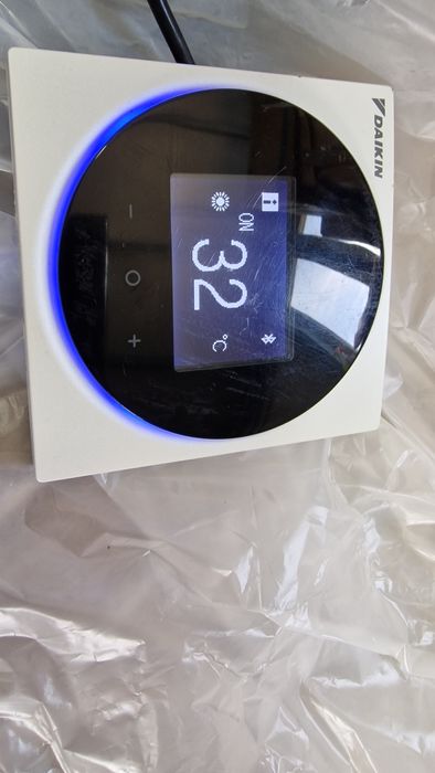 Daikin RZAG100 FAA100 Нов висок клас инверторен климатик 10kw/ 12kw