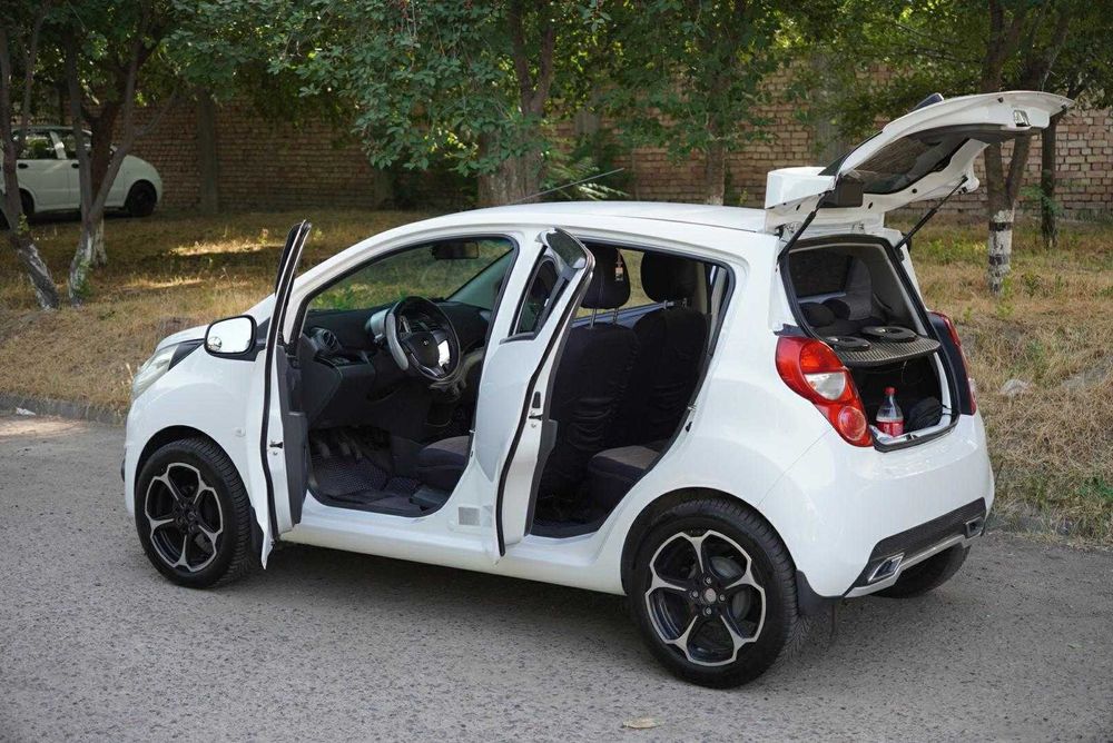 Chevrolet SPARK свой, в отличном состоянии