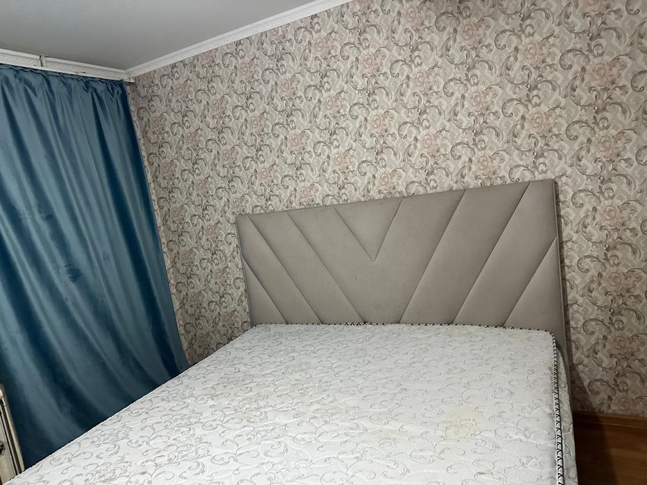 Продаётся двухспальная кровать