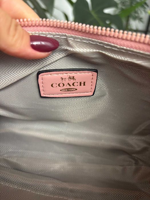 Geanta Coach roz cu pietre