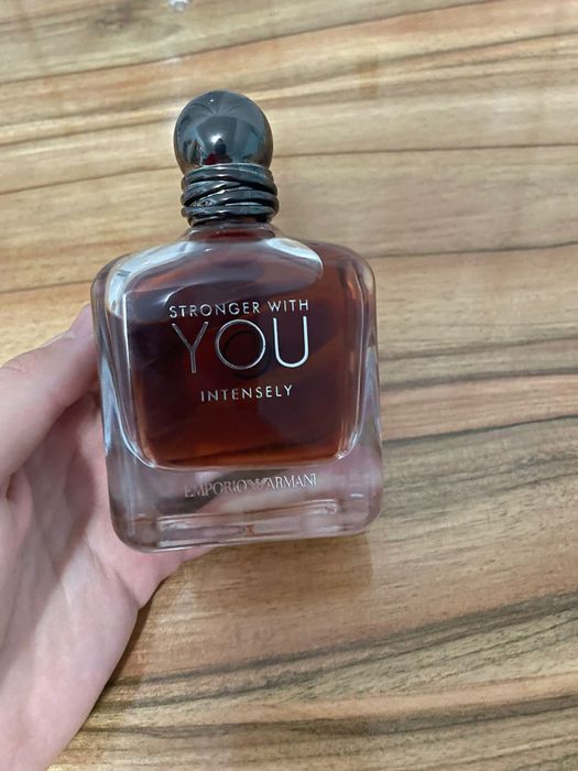 Decanturi de Stronger With You Intensly